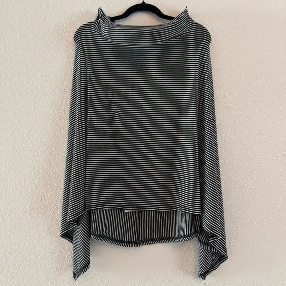 Weesprout Black White Striped Nursing Cover Baby Breastfeeding Support Shawl